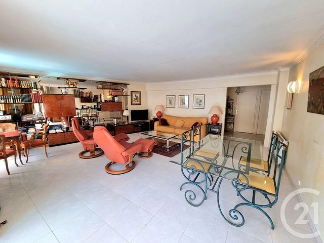 Appartement F3 à vendre - 3 pièces - 93.74 m2 - LE CANNET - 06 - PROVENCE-ALPES-COTE-D-AZUR - Century 21 Les Clés Du Sud